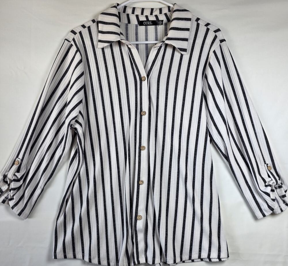 Women's CURE Apparel black & white striped button up top Size XL